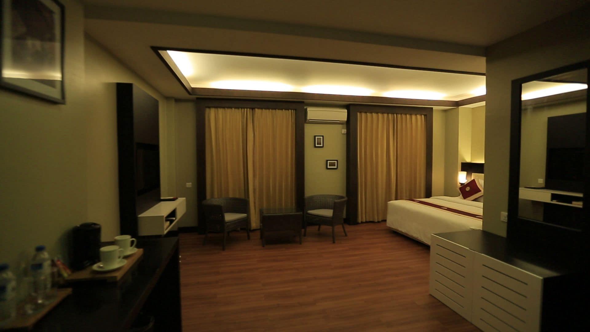Hotel Shwe Gone Daing, Rangoon Buitenkant foto