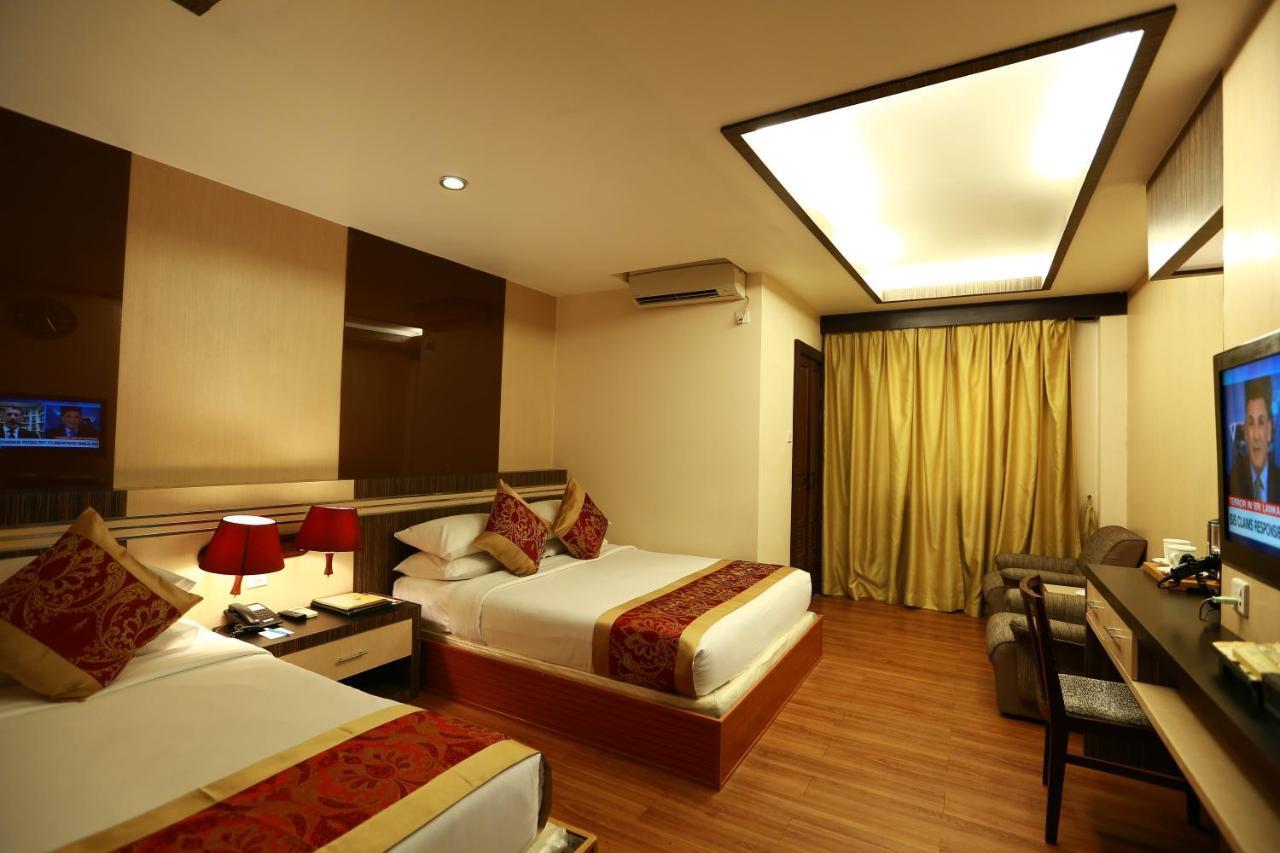 Hotel Shwe Gone Daing, Rangoon Buitenkant foto